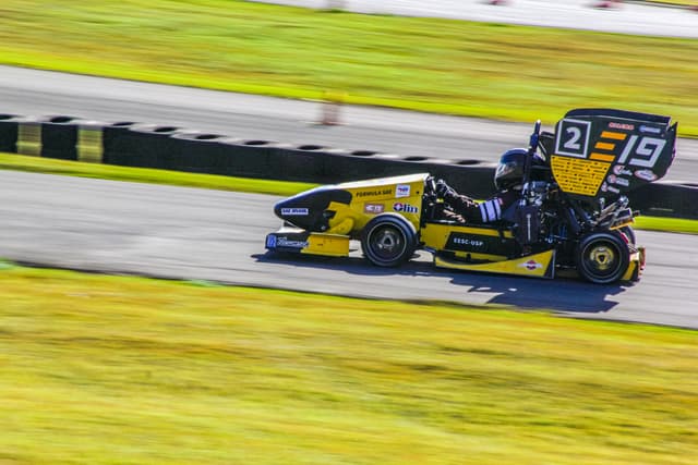 Formula SAE: E19